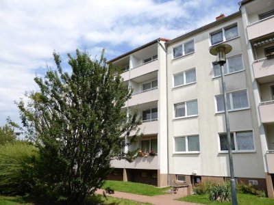 Dreiraumwohnung mit Balkon in idyllischer Wohnanlage