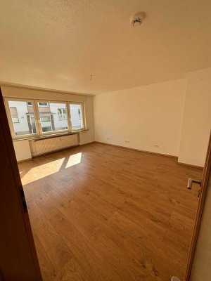 3-Zimmer-Wohnung mit Terrasse und Garten zur Alleinnutzung in Remscheid