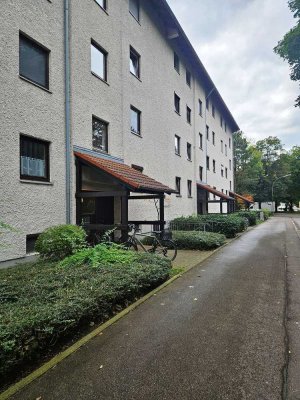 Freising-Lerchenfeld! 2-ZKB Hochparterre-Wohnung mit Balkon, Keller und TG-Stellplatz!