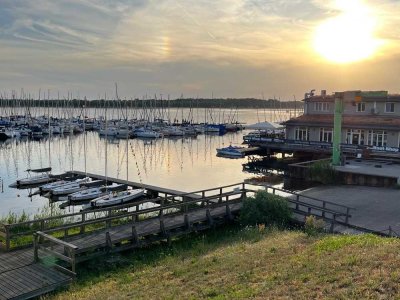Traum direkt am Cospudener See - Wohnung mit Privateingang, Terrasse, Garten und PKW-Stellplatz