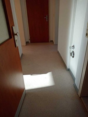 3 Zimmer, Balkon, Erdgeschoß