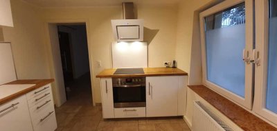 Wunderschöne  1,5-Zimmer Wohnung in Pfeddersheim mit Terrasse