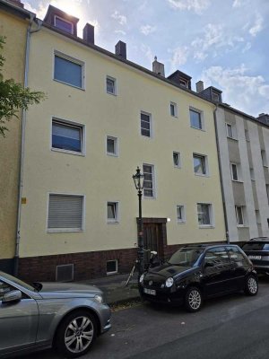 8 Familienhaus mit Potenzial