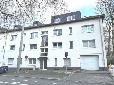Modernisierte Erdgeschosswohnung mit Terrasse!