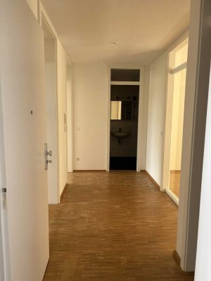 Rottweil : 3-Zimmer-Wohnung mit Balkon!– ideal für Paare oder kleine Familien