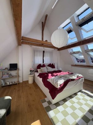 Schöne 5 Zimmer helle Doppelhaushälfte
