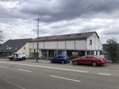 Veredelter Rohbau 4-Fam.-Haus auf 10 Ar Südgrundstück in Pforzheim