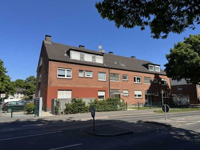 Freundliche und sanierte 3,5-Raum-DG-Wohnung in Dinslaken
