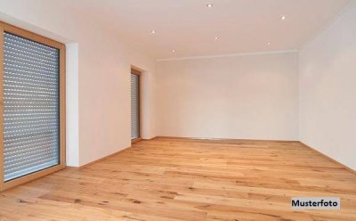 Doppelhaushälfte mit großer Dachterrasse + provisionsfrei +