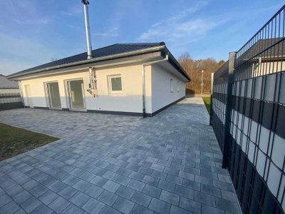 Exklusives Einfamilienhaus 146 m² Wohnfläche + NF Garten Terrasse Garage ab 1.8.25 zu verm.