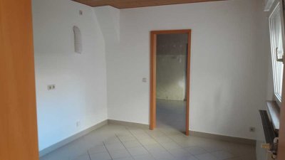Preiswertes 4-Zimmer-Haus in Monsheim-Kriegsheim