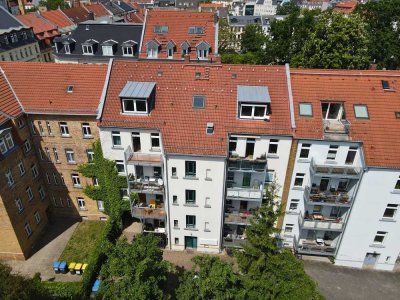 2-Zimmerwohnung mit Balkon und Stellplatz in Altlindenau