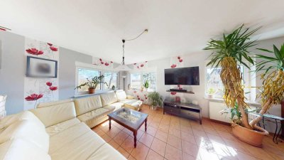 Freistehendes Einfamilienhaus mit unverbauten Weitblick in die Natur