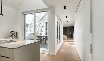 Aufwendig ausgebaute Dachgeschoss-Wohnung in Isarnähe