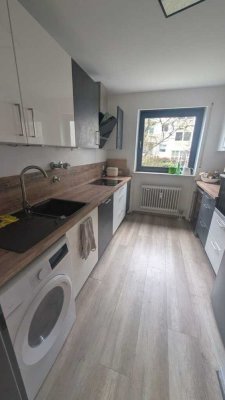 Attraktive 3-Zimmer-Wohnung mit 2 separaten Balkonen in München – Forstenrieder Allee