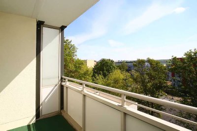 Wohnung mit großem Balkon und schönem Ausblick