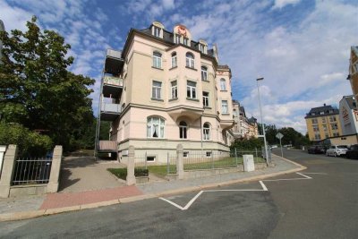 + 3-Zimmer-Dachgeschoßwohnung mit sonnigem Balkon; perfekt für Eigennutzer und auch Anleger +
