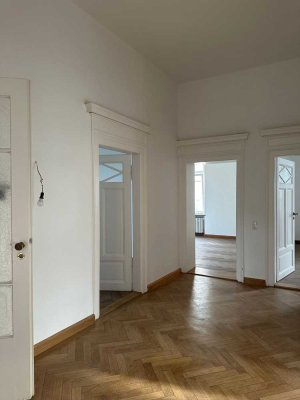 Stilvolle 4-Zimmer-Wohnung zentrumsnah in Bamberg mit Parkmöglichkeit