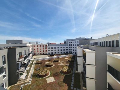 *Neuwertig!* exklusive 3 Zimmer wohnung mit Balkon und EBK  - zentrumsnah!