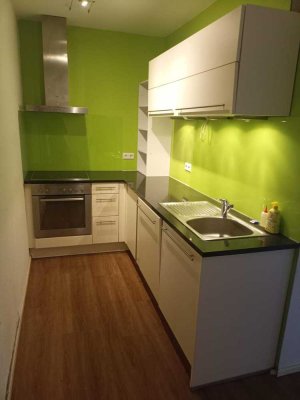 Sanierte 2-Zimmer-Wohnung mit Balkon und Einbauküche in Lottstetten