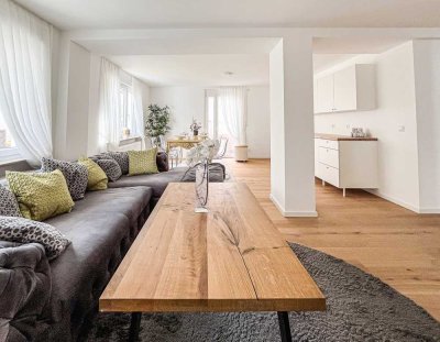 Moderne und lichtdurchflutete 3-Zimmer-Wohnung mit sonnigem Garten in zentraler Lage von Fellbach!