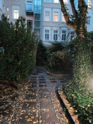 � Fully Furnished 2-Room Sublet in Prime Charlottenburg (Kantstraße)