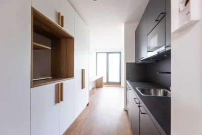 Exklusives Wohnen! Teilmöbliertes Loft Apartment mit Balkon