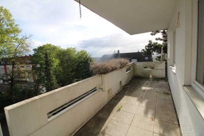 WAS FÜR EINE AUSSICHT! Tolle 2-Raum-Wohnung ab sofort frei.