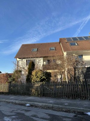 3-Zimmer-Wohnung mit Südbalkon, traumhafter Alpenblick, TG-Platz und Gartennutzung!