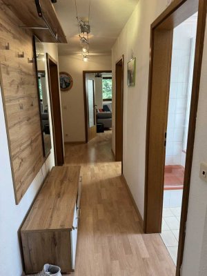 Sie sind fit und wollen hoch hinaus! 2,5 ZKB im DG! Schöner Ausblick! Kein Aufzug! Kein Balkon!