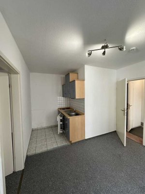 2 Zimmer mit gemütlicher Wohnküche inklusive Küchenzeile