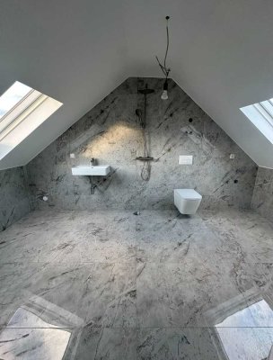 Erstbezug nach Sanierung: geräumige 1-Zimmer-Wohnung mit gehobener Innenausstattung in Edenkoben