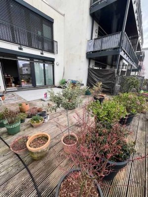 Schöne 3-Zimmer-Maisonette-Wohnung mit großer Terrasse!