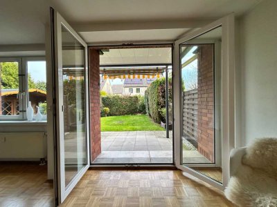 Wohnen mit Garten - gehobene 2-Zimmer-Erdgeschosswohnung mit TG-Stellplatz in Mülheim-Saarn