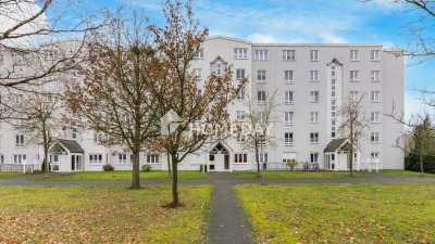 Vermietete Wohnung mit Loggia, Aufzug und attraktiver Bruttorendite