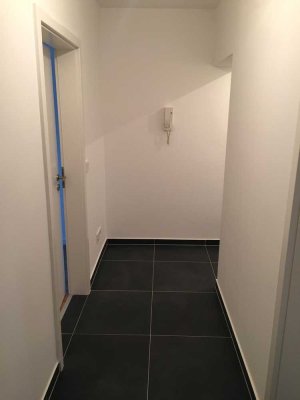 Geschmackvolle 3-Raum-Wohnung mit gehobener Innenausstattung mit Balkon in Dreieich