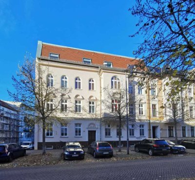 Helle freundliche 1-Raumwohnung mit Balkon
