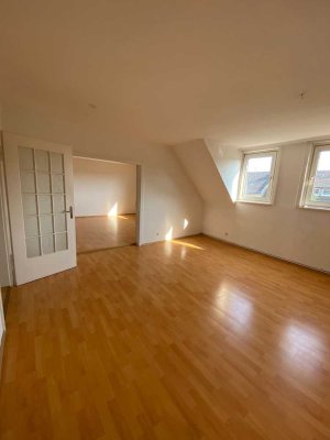 helle 4 Zimmer in zentraler Lage