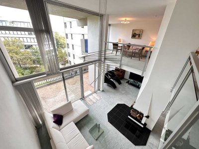 Außergewöhnliche lichtdurchflutete Maisonettenwohnung Schwabing