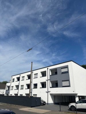 Helle 2-Zimmer Wohnung mit Balkon im 2. OG in Burscheid