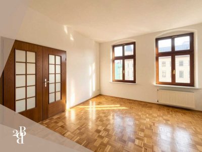 Altbauperle mit Balkon - 4-Zimmer-Wohnung in zentraler Lage