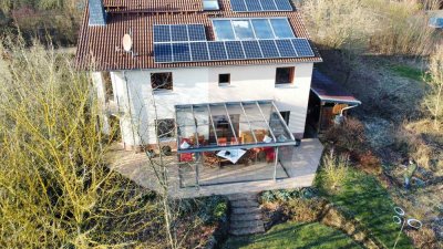 Familiengerechtes Wohnhaus mit zeitgemässer Energieeffizienz in sonniger Wohnlage von Großseelheim