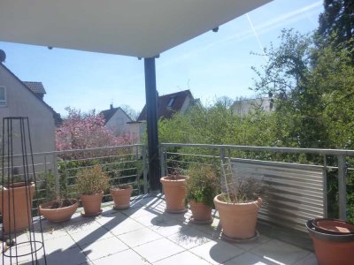 TOP-Lage von Sillenbuch. 4-ZW mit sonnigem Balkon u. TG-Platz
