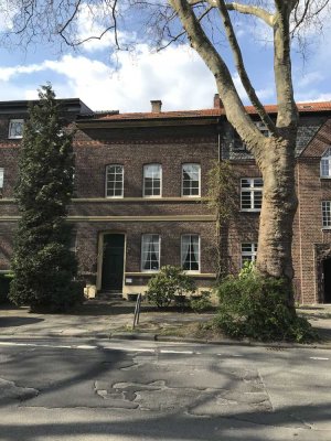 Helle Maisonette-Wohnung in Krefeld-Bockum