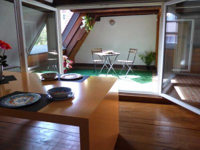 Exklusive Altbau-Maisonette mit Galerie, Loggia und Tiefgarage