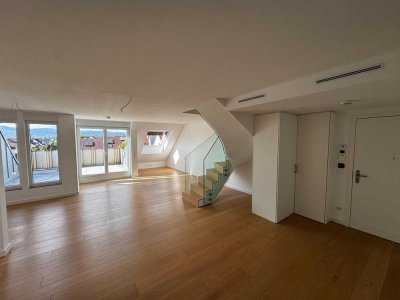 Maisonette-Wohnung mit Top Ausstattung, Skylineblick und sofort beziehbar