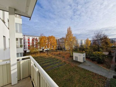 Groß, hell + schick saniert? Haben wir!