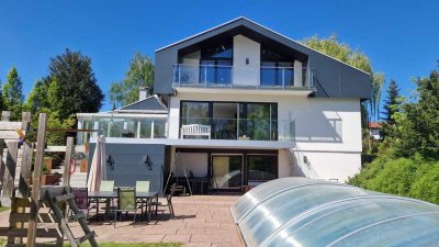 Großzügiges, exklusives Anwesen mit Pool in bester Aussichtslage von Kirchheim-Teck