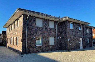 3-Zimmer-Erdgeschoss-Wohnung mit großer Terrasse, zentrale Lage