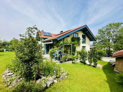 ORTSRANDLAGE - VIEL PLATZ - INDIVIDUELL
Einfamilienhaus mit Einliegerwohnung in Peiting